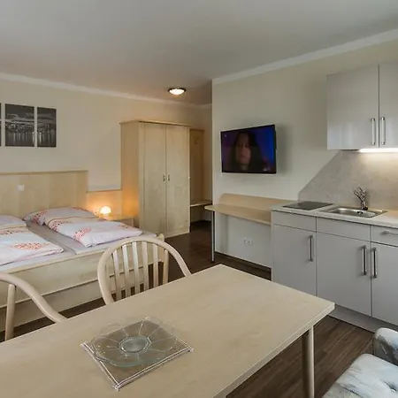 Schenkenfelder Bad Häring